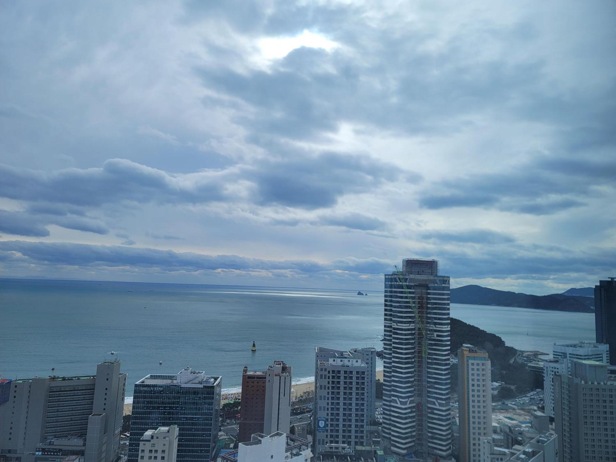 Haeundae Wide Ocean View & Residence Busan Exterior foto